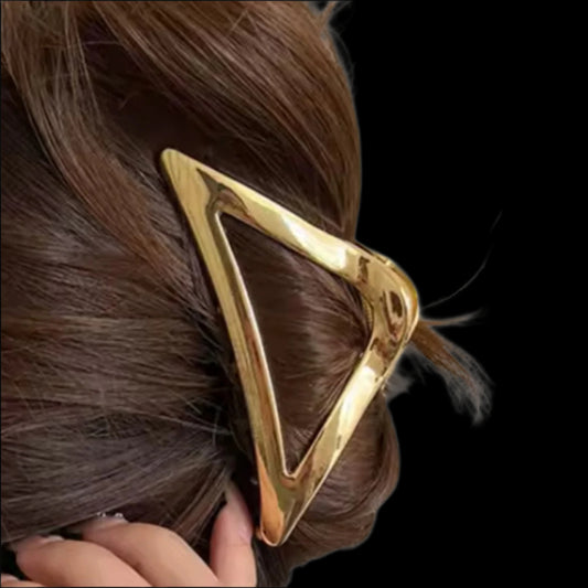 deTriangle Hair Clip Modern and Sophisticated Accessories Collection - Gold