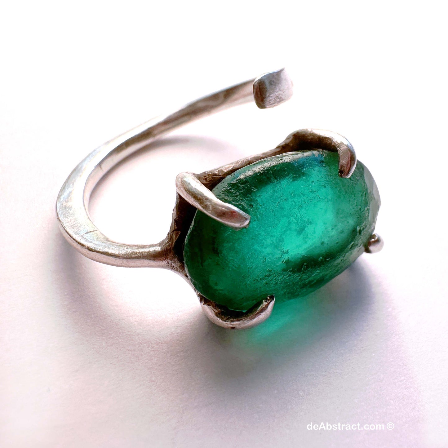 'de Emeralds' Ring and Earrings Set - Sterling Silver 925, handmade, forged, and hammered